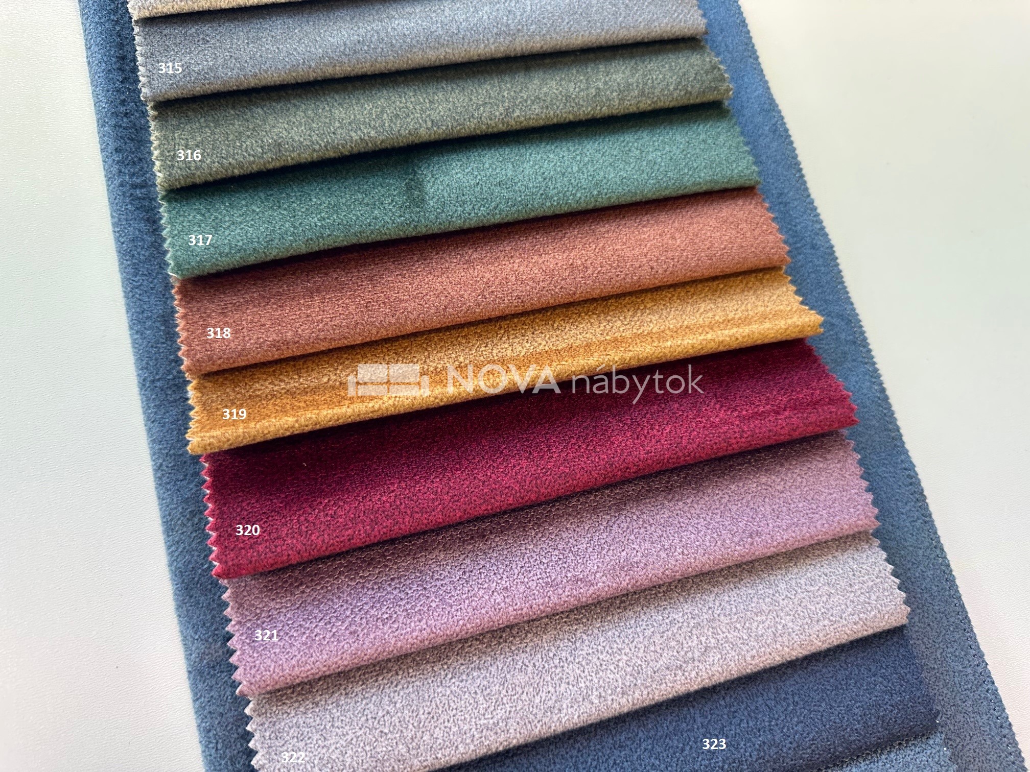 Fantasy Velvet (3)